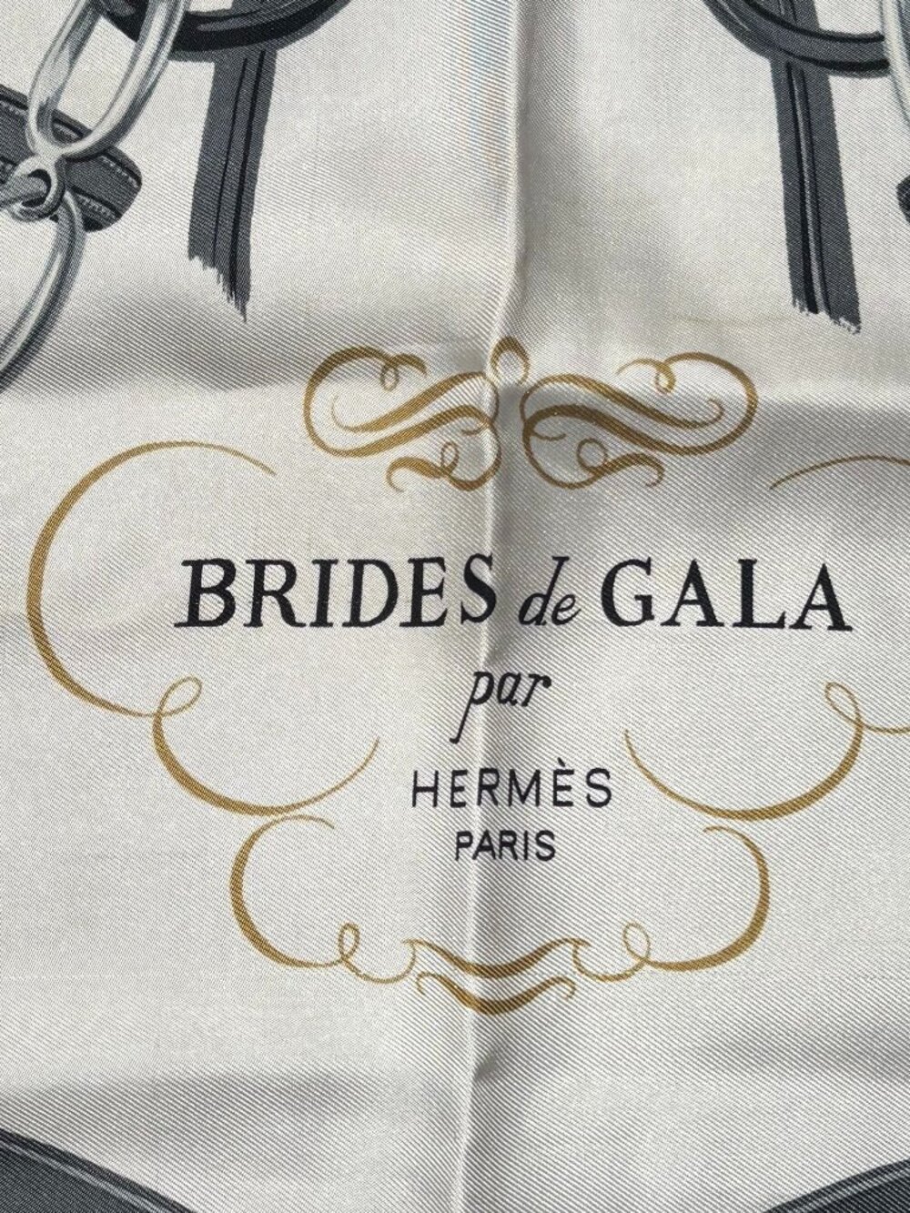Authentic HERMES Carre 90 Scarf "BRIDES de GALA par" Silk Red